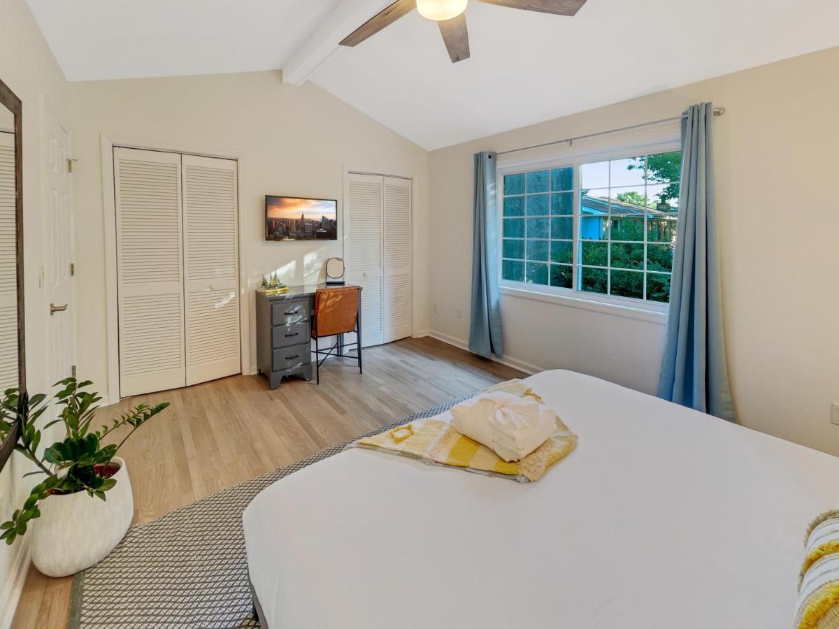 5 Min To Beach—King Beds Charleston Exterior photo