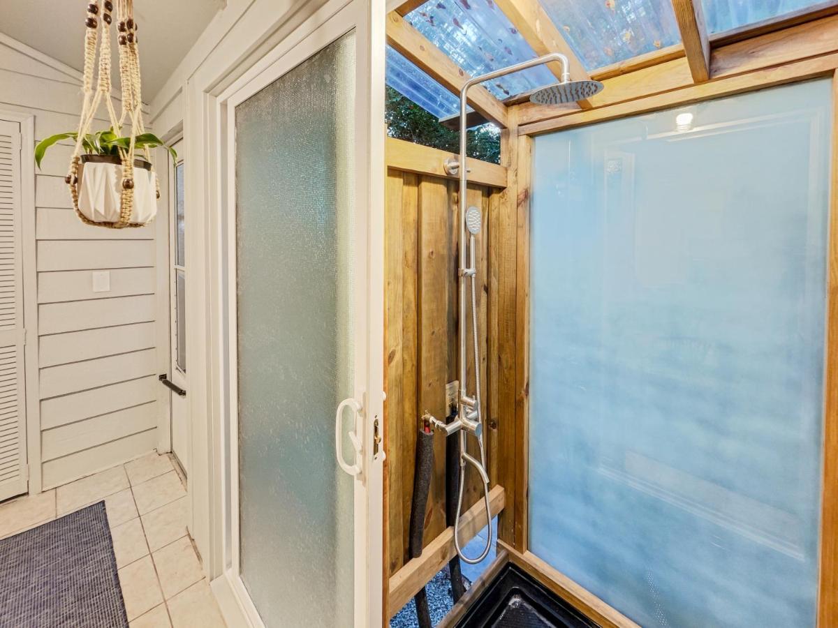 5 Min To Beach—King Beds Charleston Exterior photo
